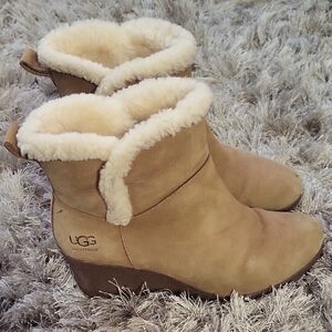UGG Women's Brown Waterproof Winter Boots